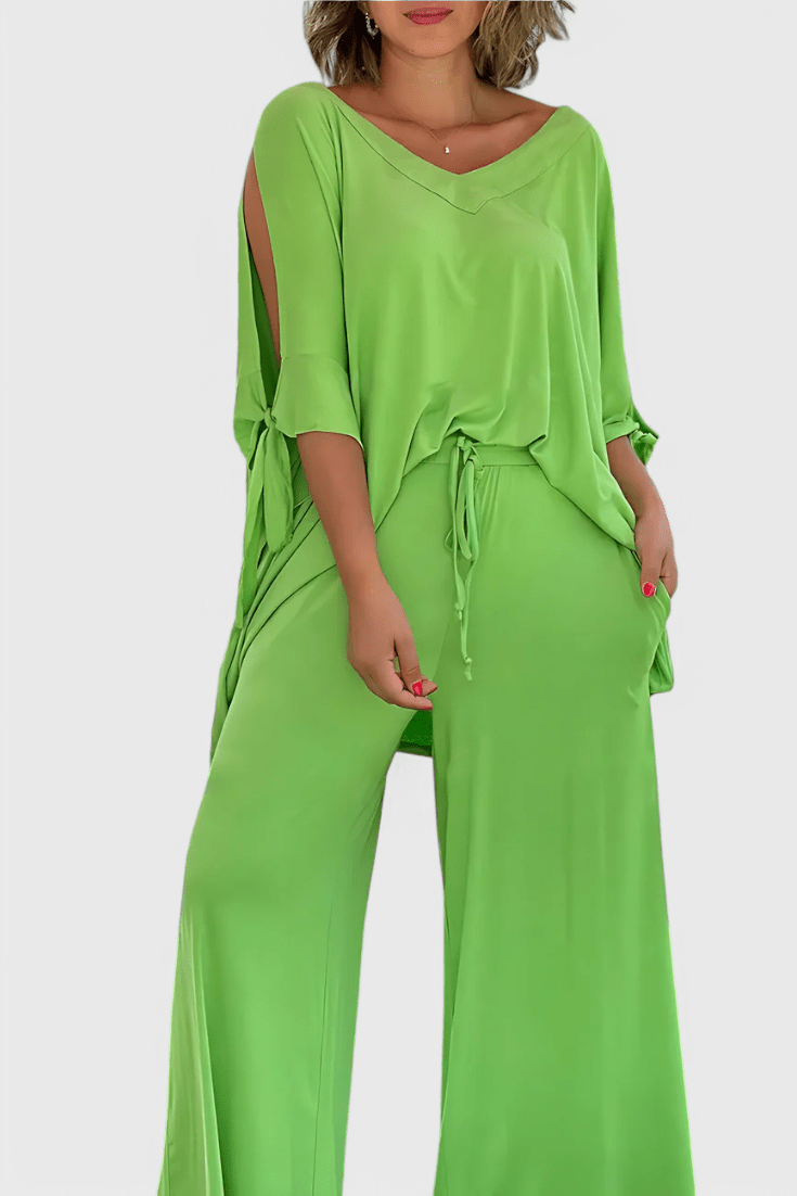 Cecilia | Two-Piece Set with Off-Shoulder Detail